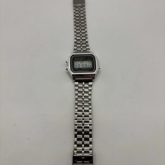 Y2K Vintage Silver Digital Watch Adjustable Stainless Steel Unisex - Picture 3 of 5